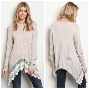 ❌❌SOLD: Warm and Soft Top with Lacey Trim in Front